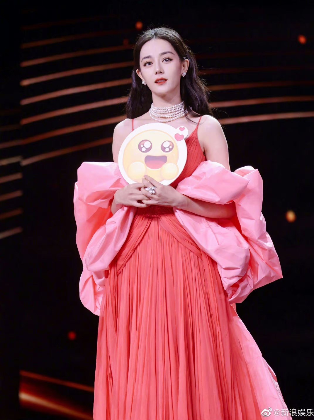 Dem hoi Weibo anh 21