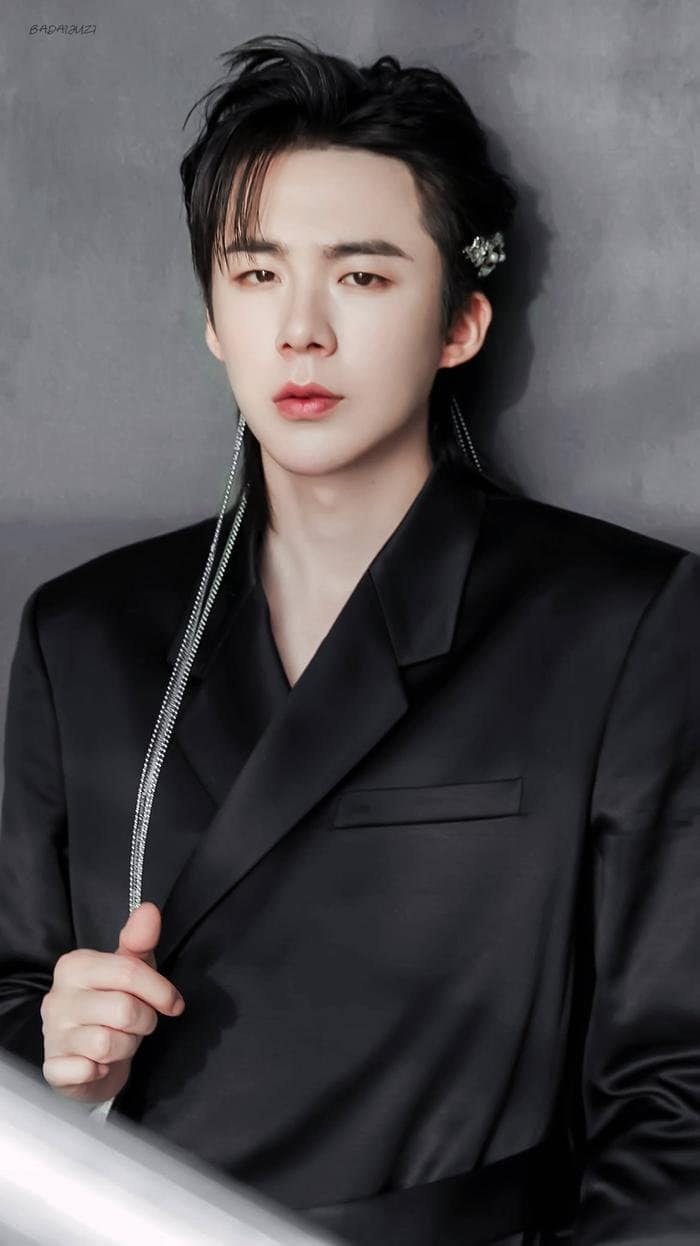 Luu Vu Ninh doi tu anh 1