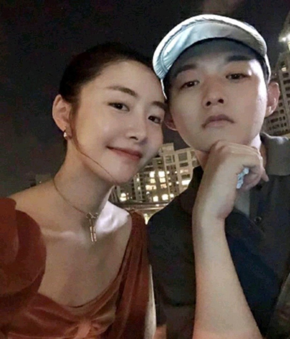 Hoac Ton be boi anh 1