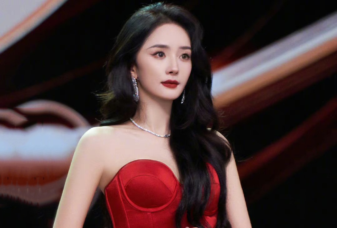 Ly do Duong Mich van doc than hinh anh