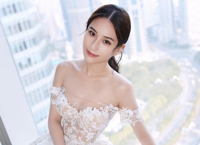 Gia toc vua song bac Macau khong du hon le cua Ha Sieu Lien o Bali hinh anh