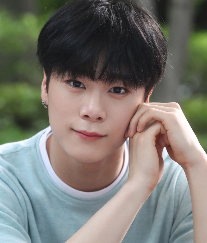 Moonbin qua doi anh 1