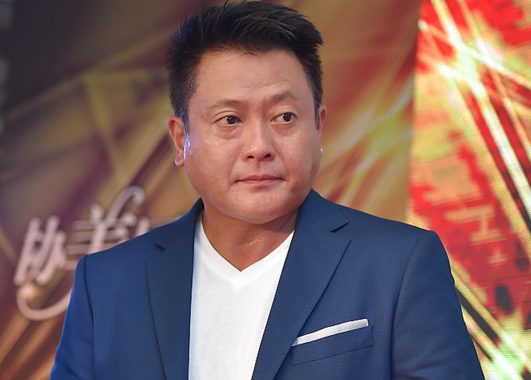 Nguy Tuan Kiet sa sut sau cu soc ly hon nguoi vo ngoai tinh hinh anh