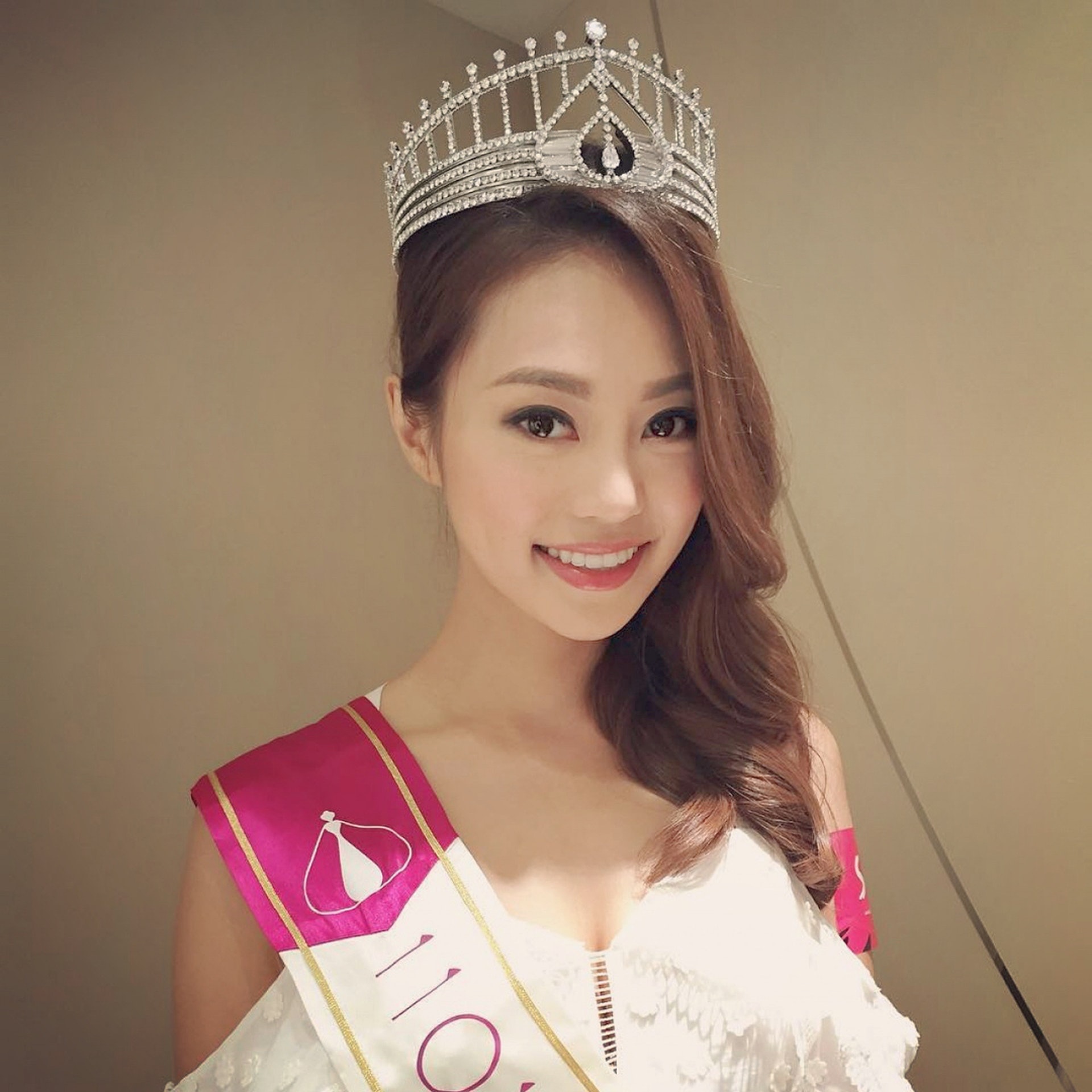 Tran Nha Tu hon nhan anh 2