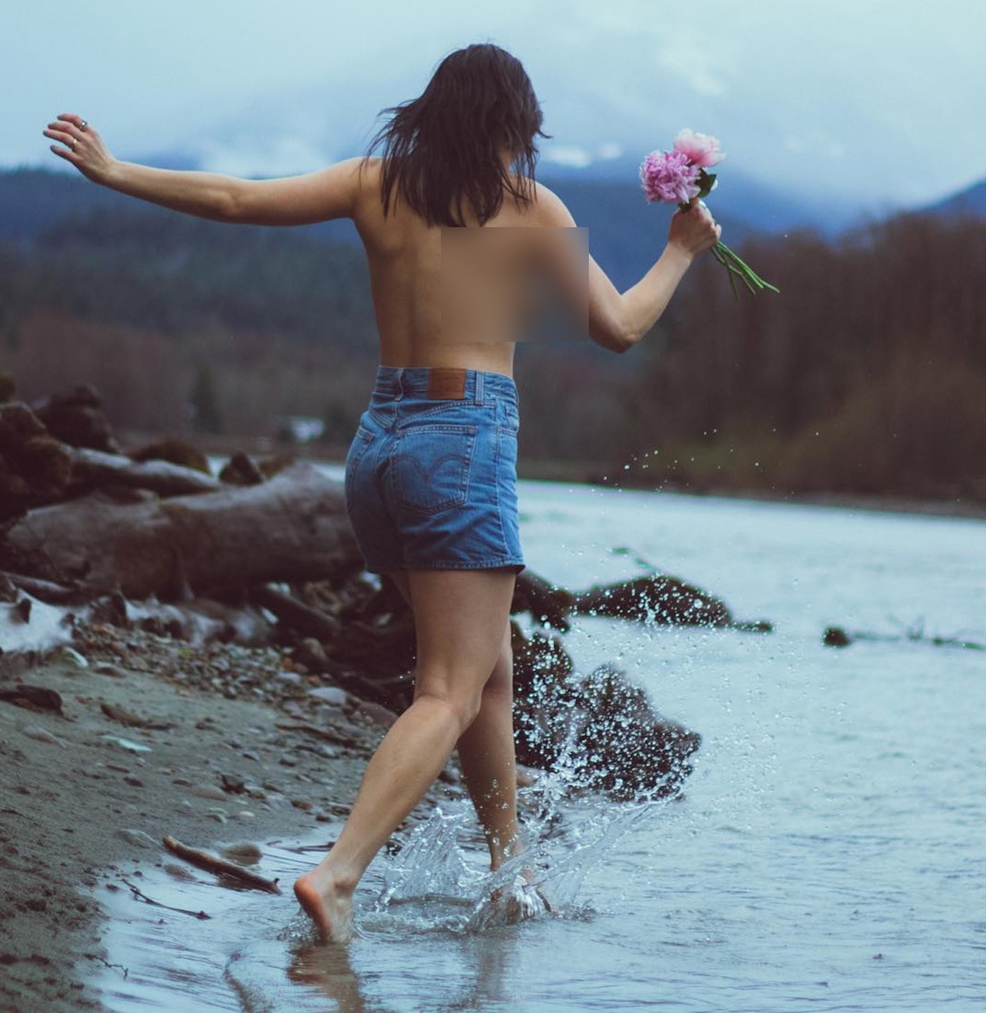 Con gai Chung Le De anh 1