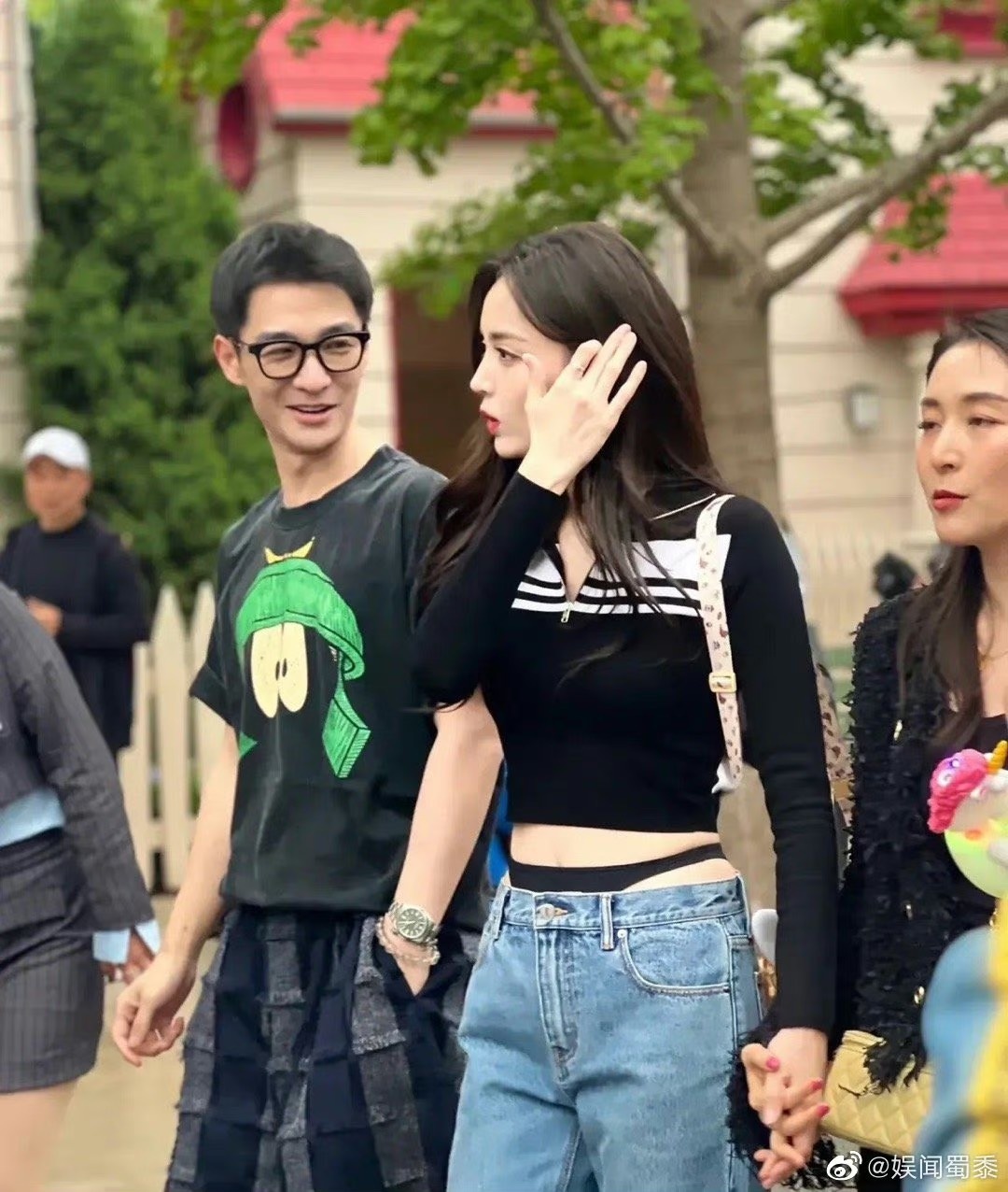 Co Luc Na Trat anh 1