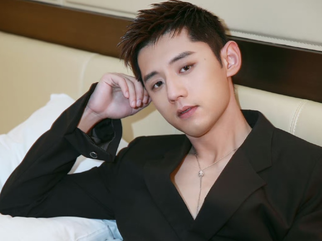 Truong Ke Khoa bi cat song sau vu ban clip nong cua Canh Diem hinh anh