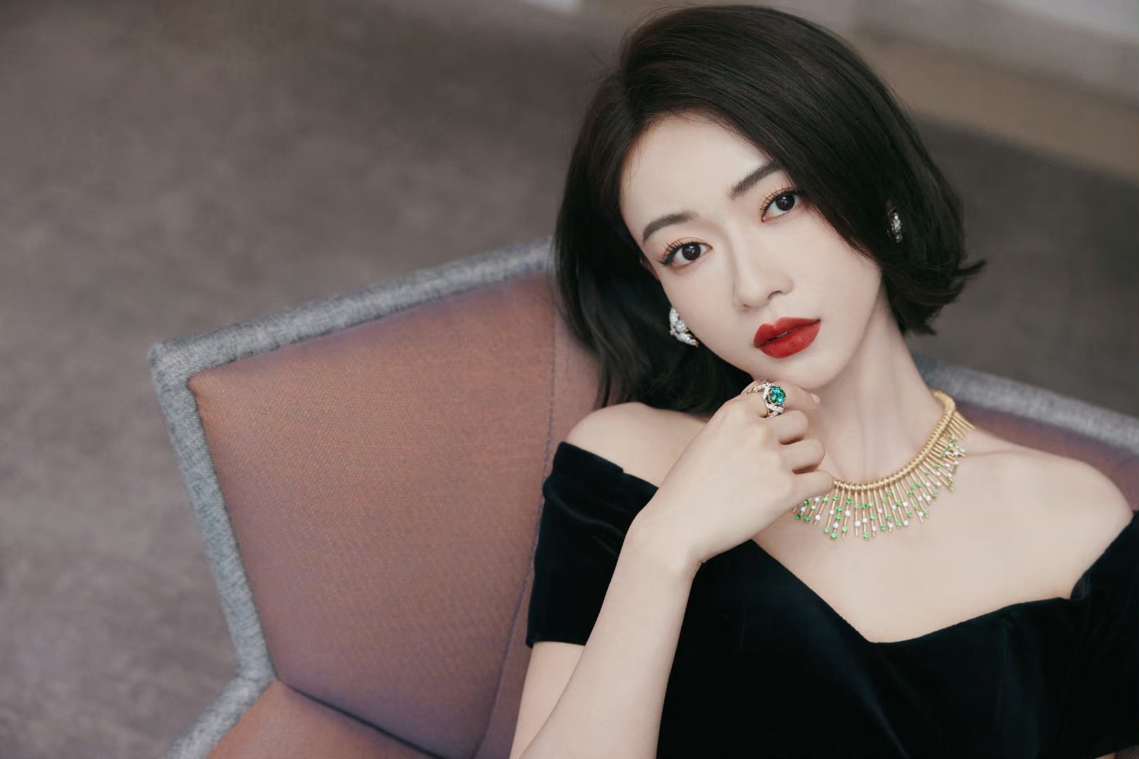 Ngo Can Ngon that nghiep anh 1