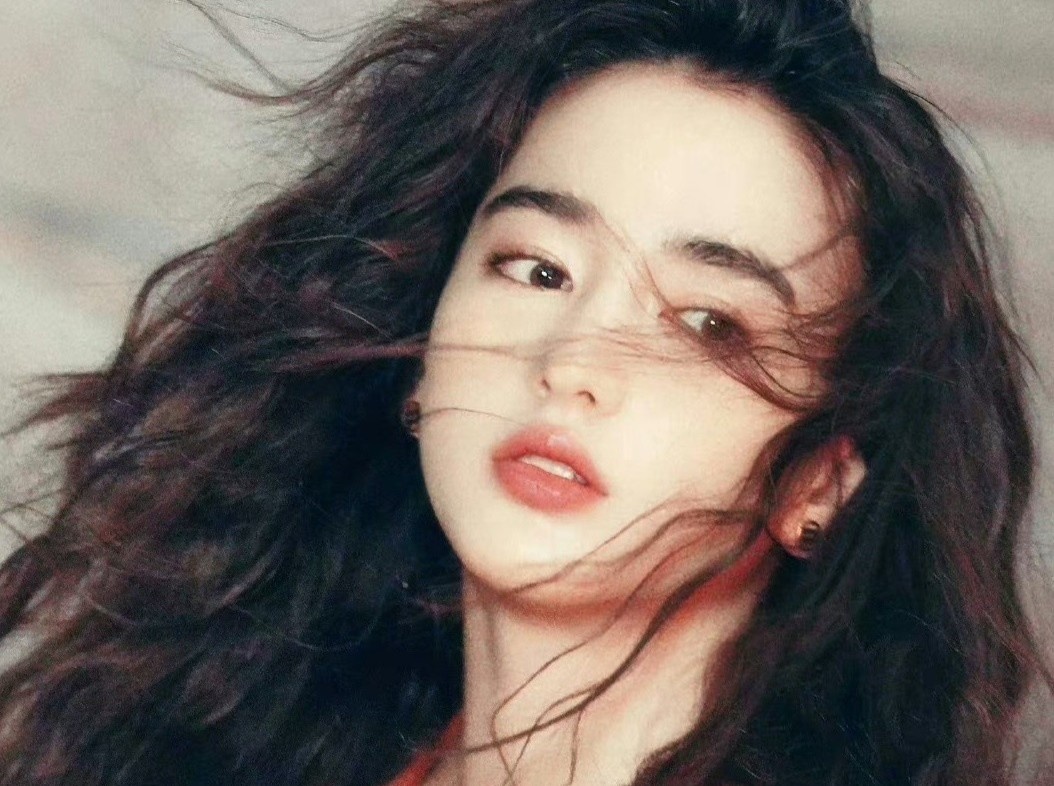 Hai nu dien vien lai duoc chu y trong phim kiem hiep Kim Dung hinh anh