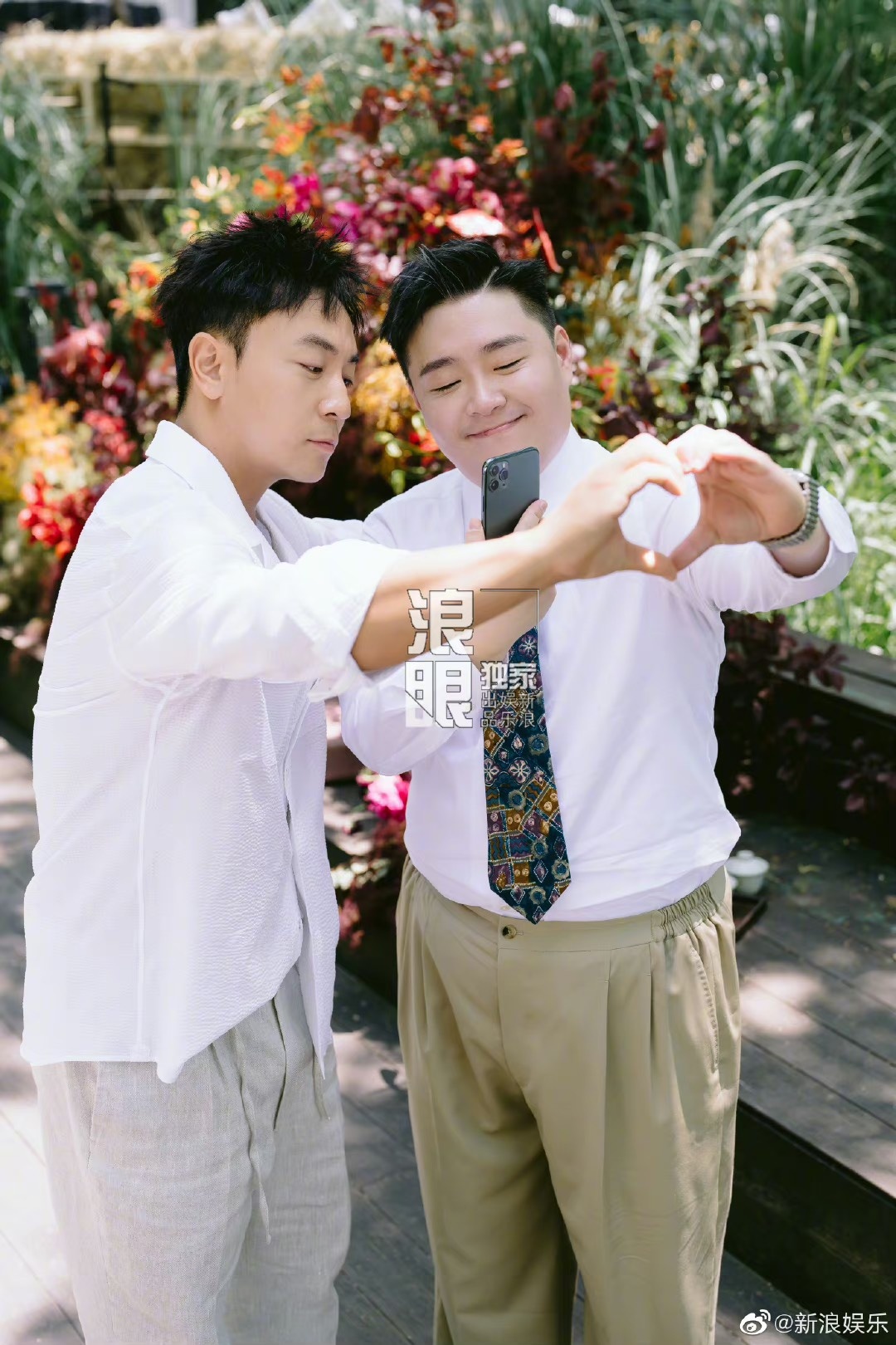 Hac Thieu Van cuoi anh 6