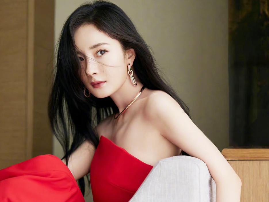 Duong Mich 'dap di xay lai' su nghiep hinh anh