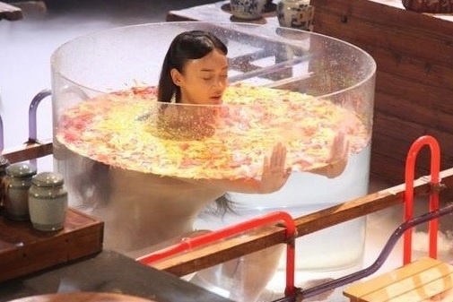 Phia sau cac canh quay trong phim co trang Trung Quoc hinh anh