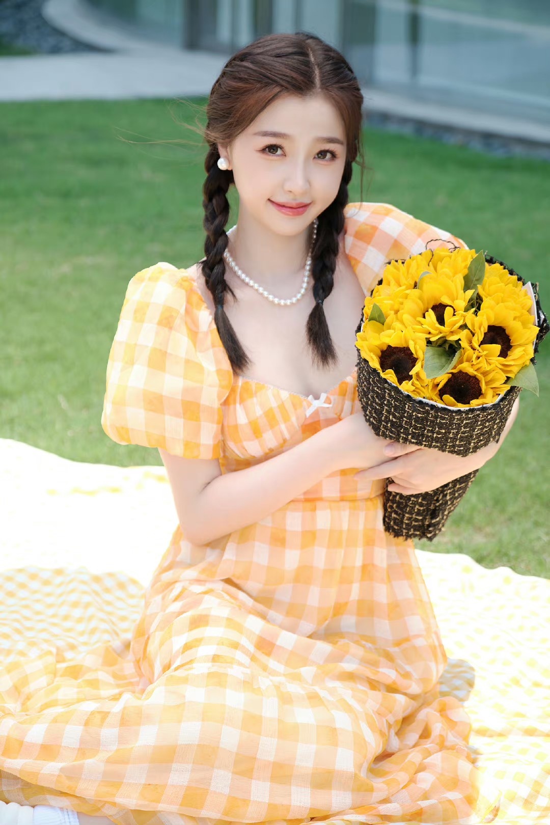 Ngu Thu Han doi tu anh 9