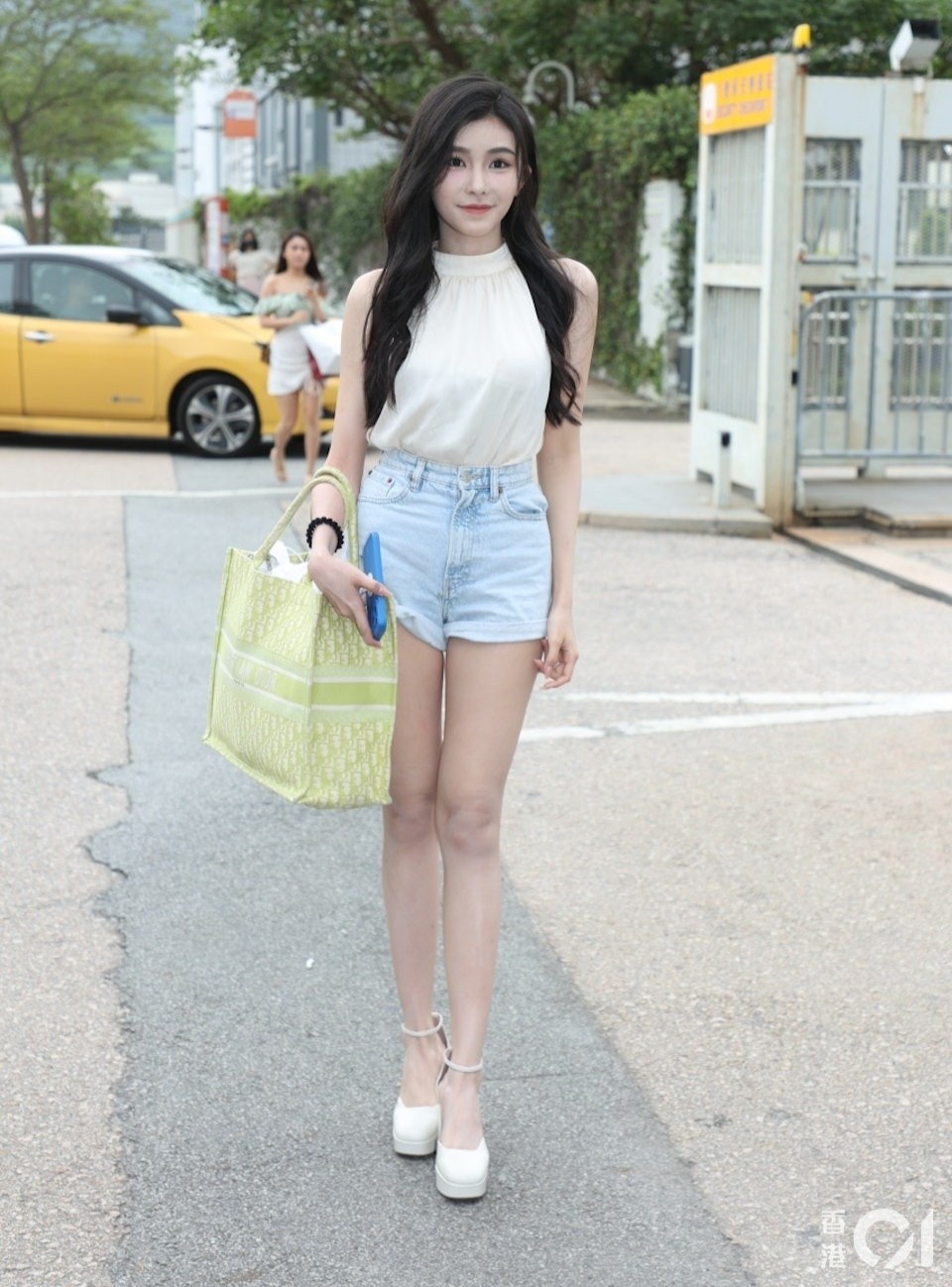 Hoa hau Hong Kong 2023 anh 2