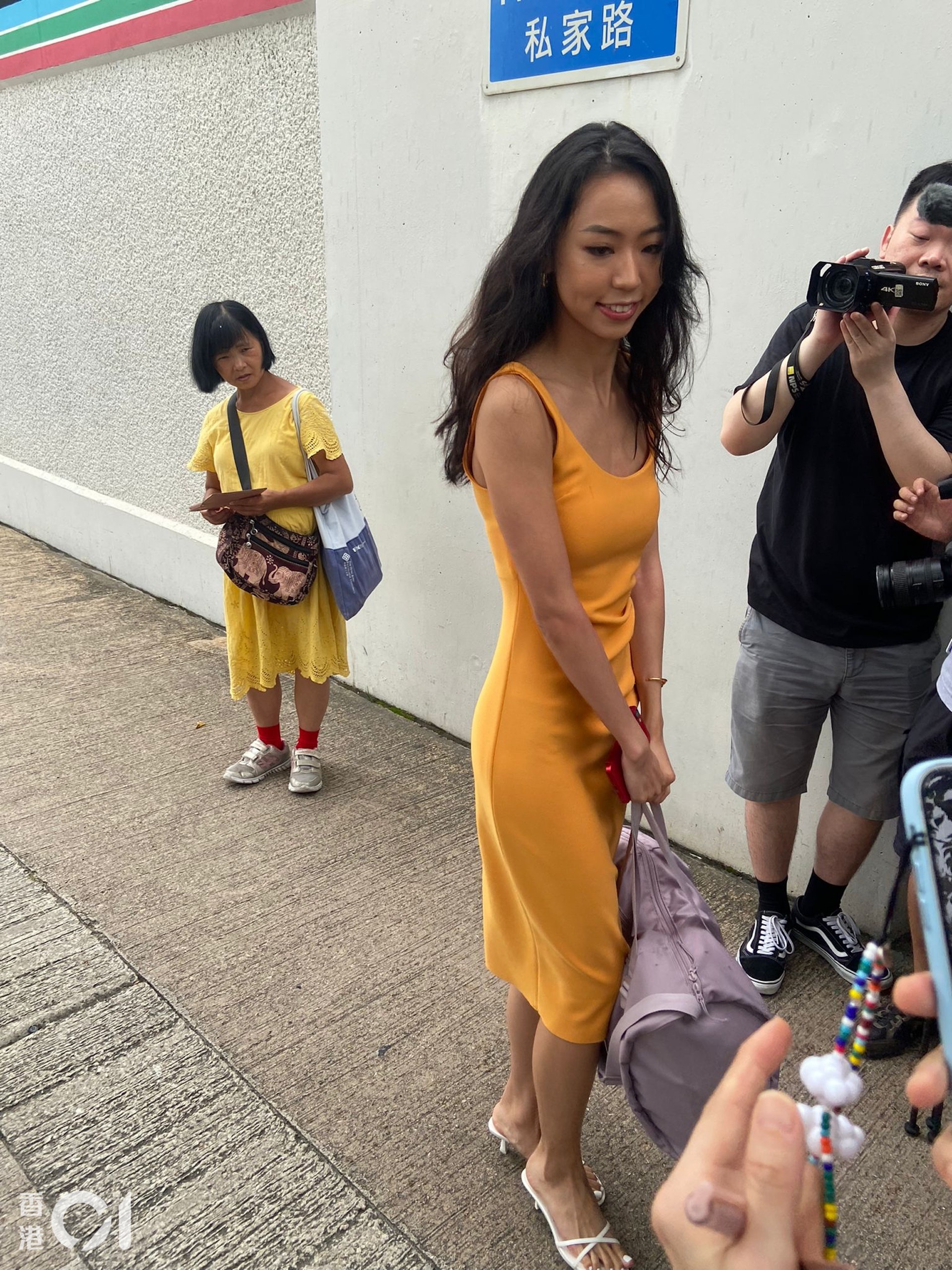 Hoa hau Hong Kong 2023 anh 11