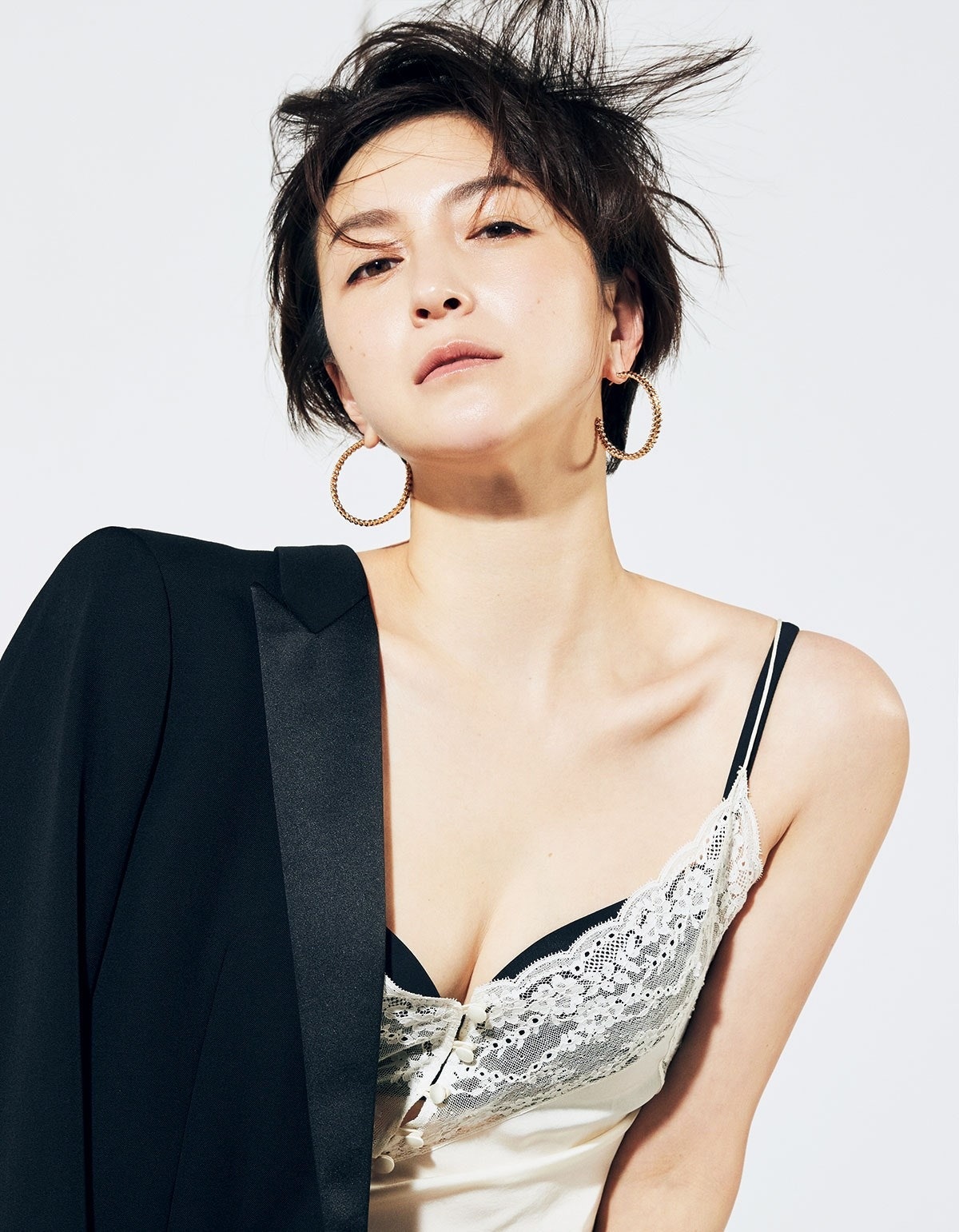 Ryoko Hirosue ngoại tình, ảnh 1 Ryoko Hirosue ngoai tinh, anh 1