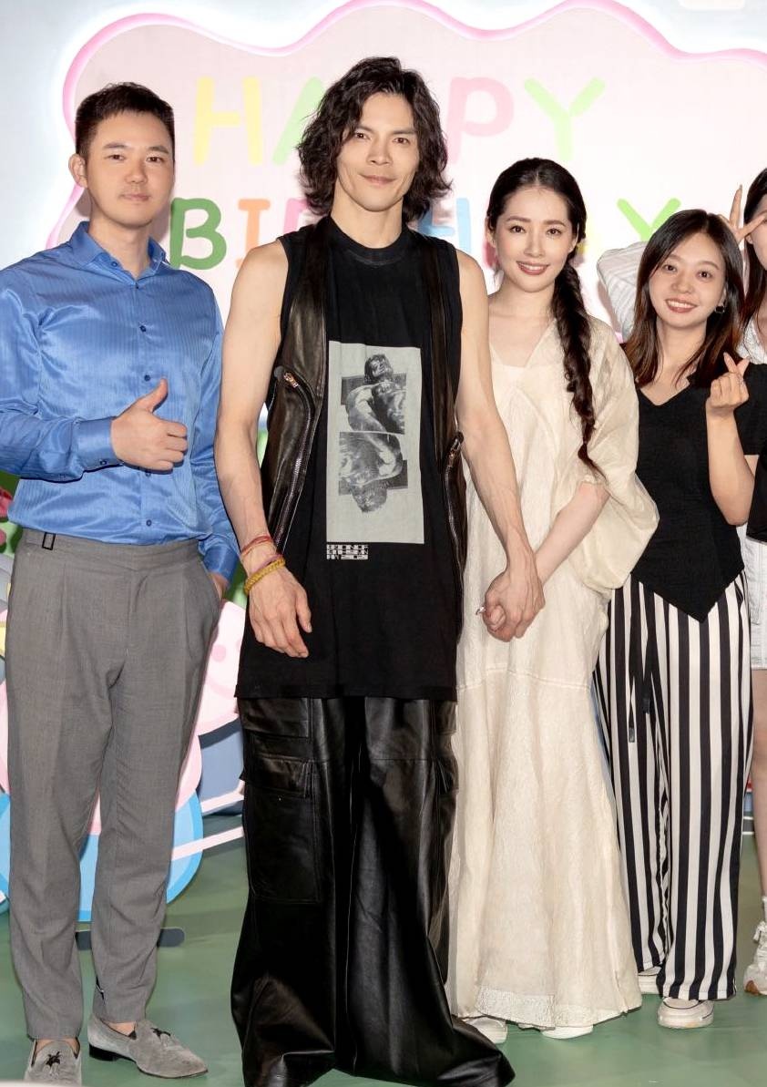 Huong Ta hon nhan anh 1