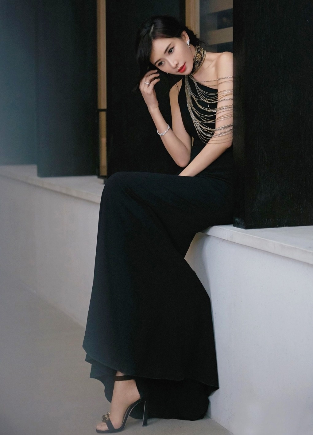 Lâm Chí Linh gợi cảm ảnh 8 Lam Chi Linh goi cam anh 8