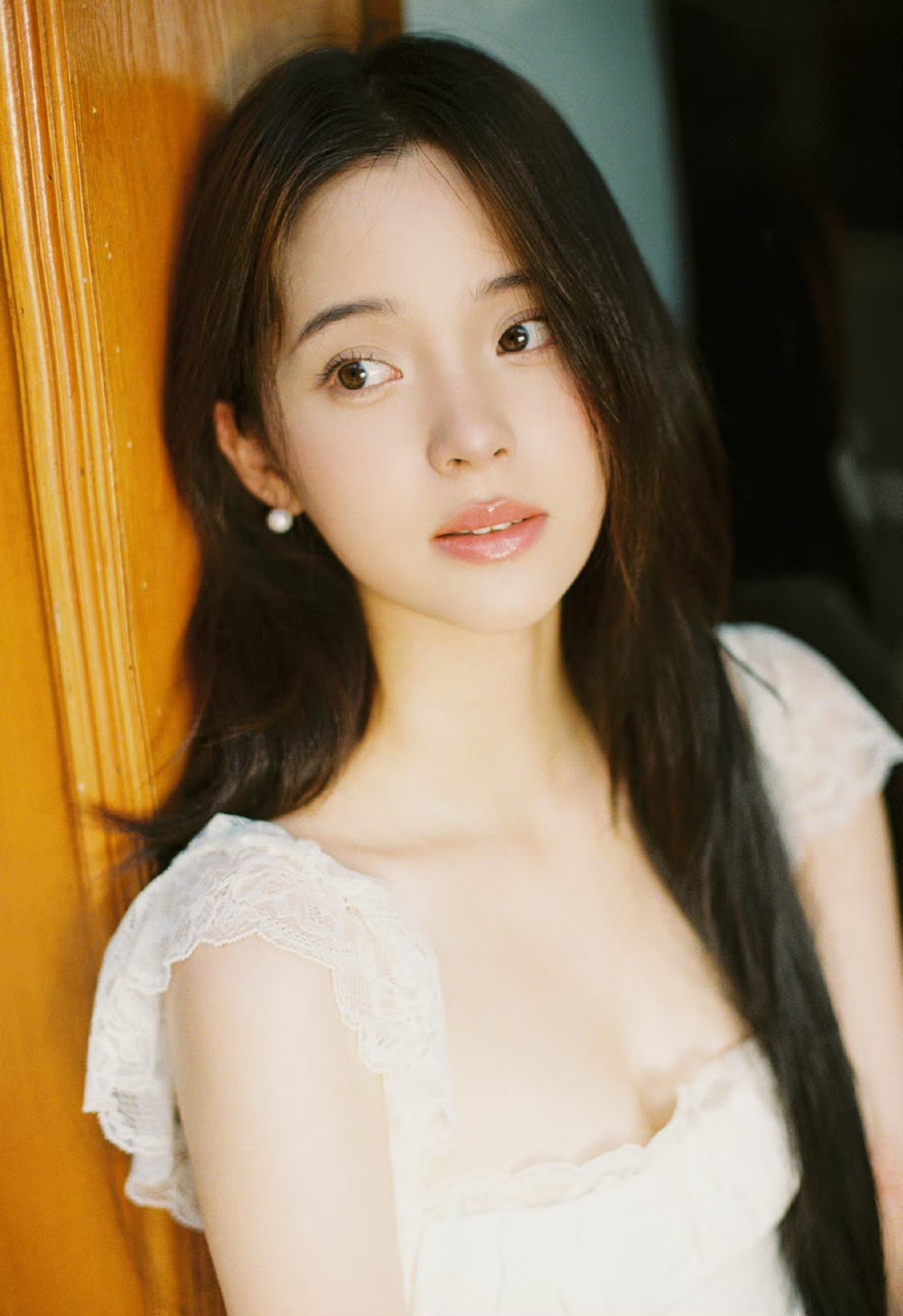 Au Duong Na Na anh 1