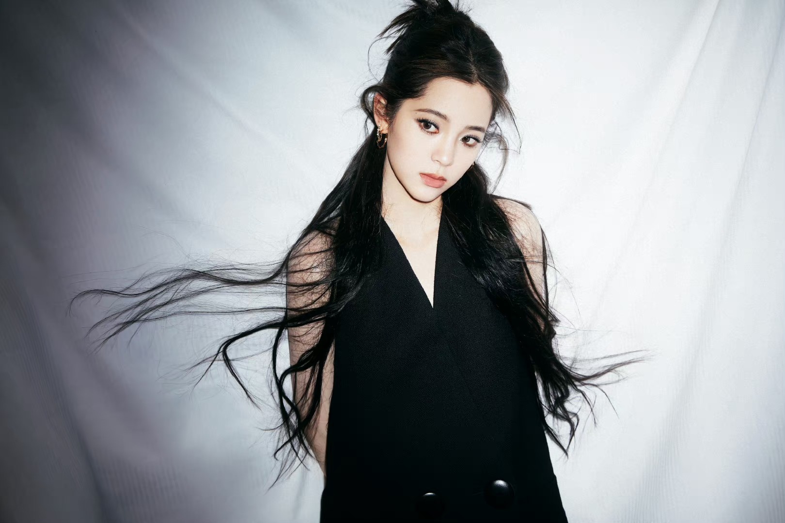 Au Duong Na Na anh 17