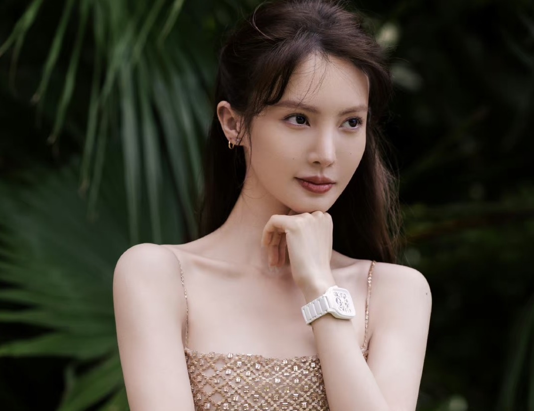 Kim Thần thẩm mỹ ảnh 1 Kim Than tham my anh 1