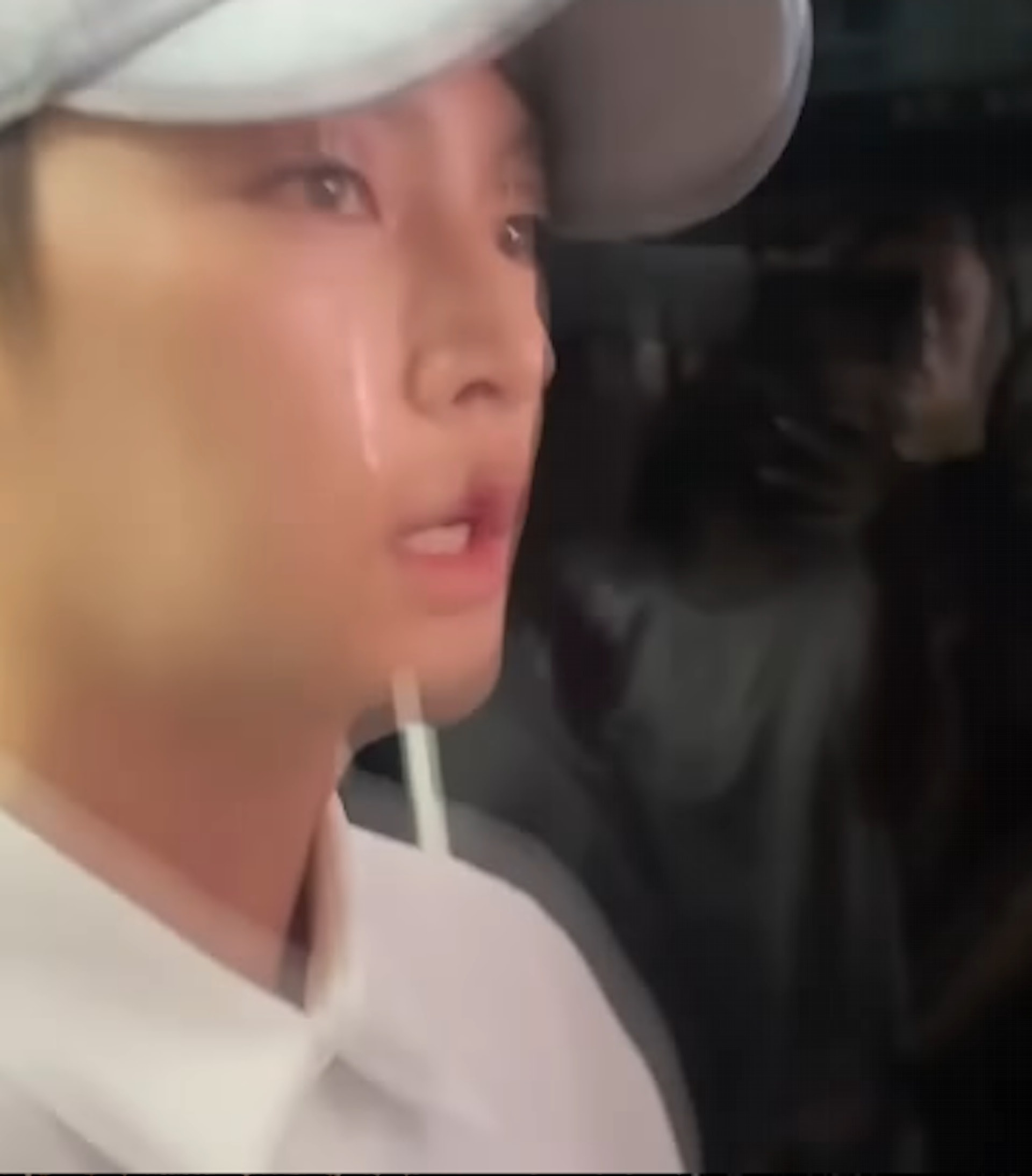 Viêm Á Luân bê bối ảnh 4 Viem A Luan be boi anh 4