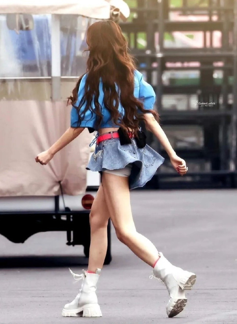 Thái Thiếu Phân vóc dáng ảnh 1 Thai Thieu Phan voc dang anh 1