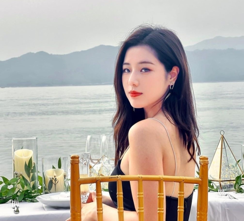 Hoa hau Hong Kong 2023 anh 12