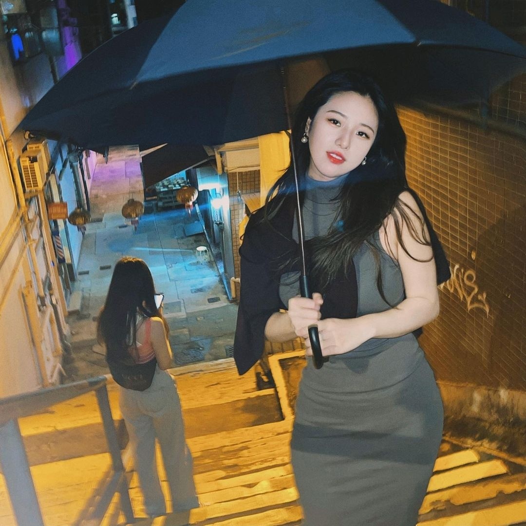 Hoa hau Hong Kong 2023 anh 13