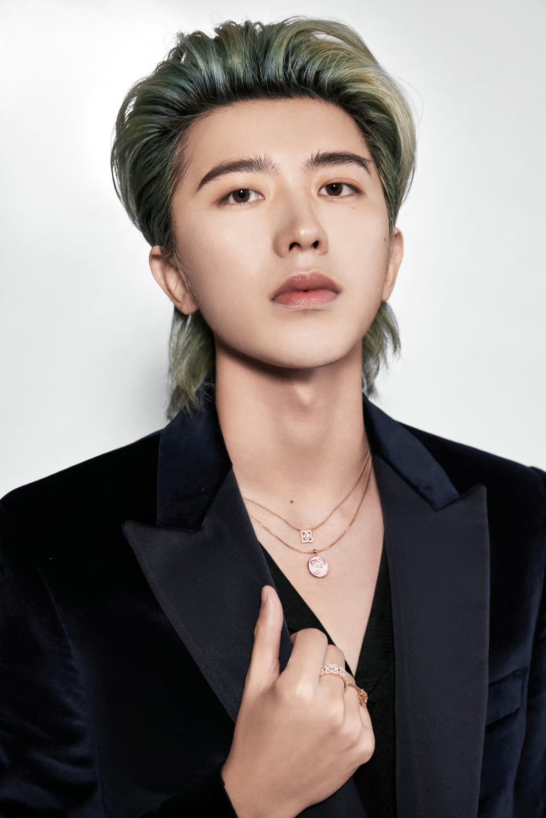 Thai Tu Khon be boi anh 1