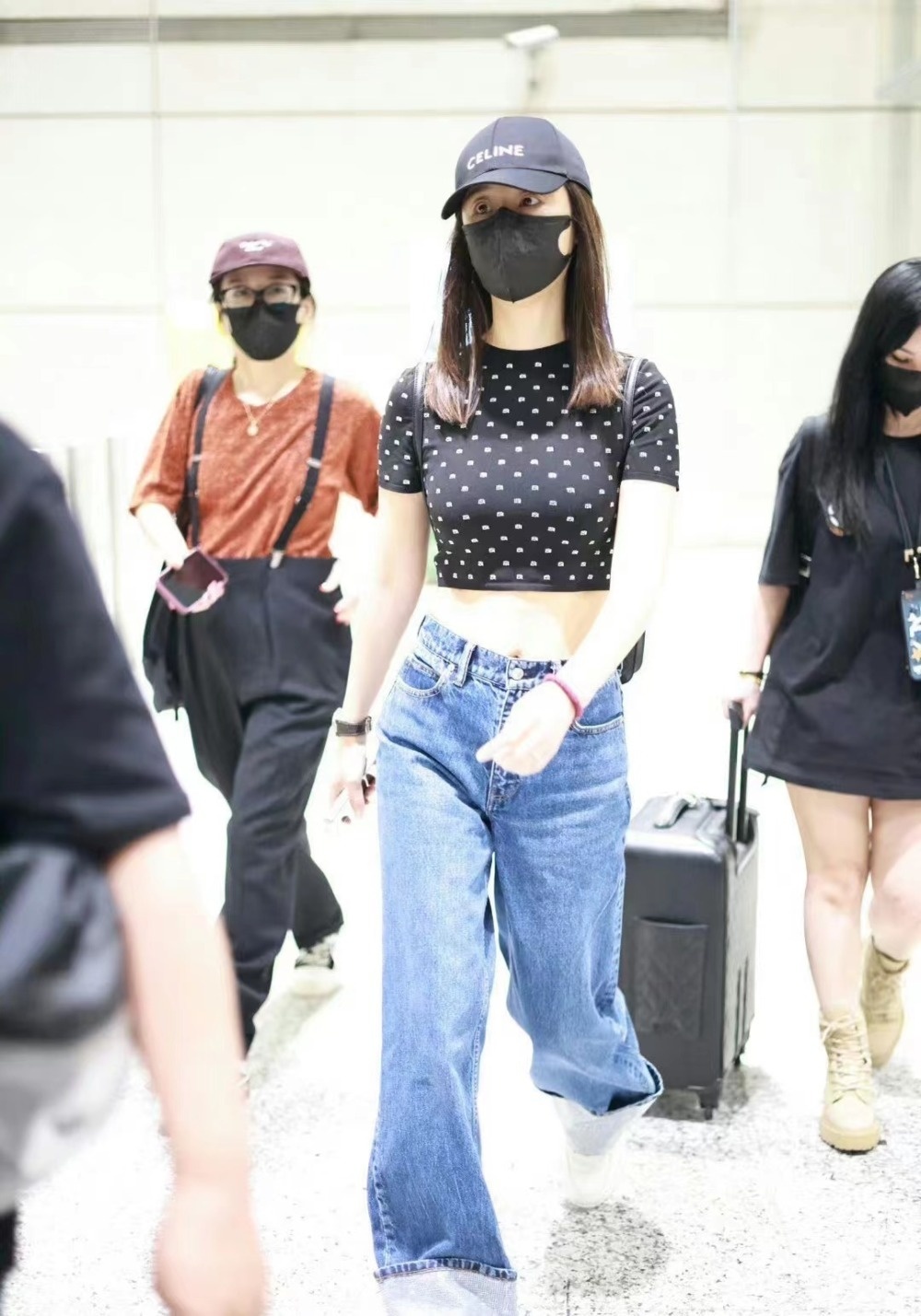 Lam Tam Nhu vong eo anh 2