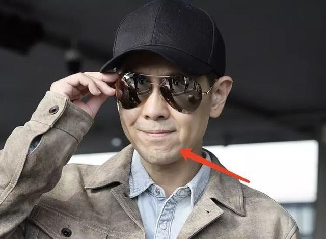 Guong mat khac la cua Lam Chi Dinh hinh anh