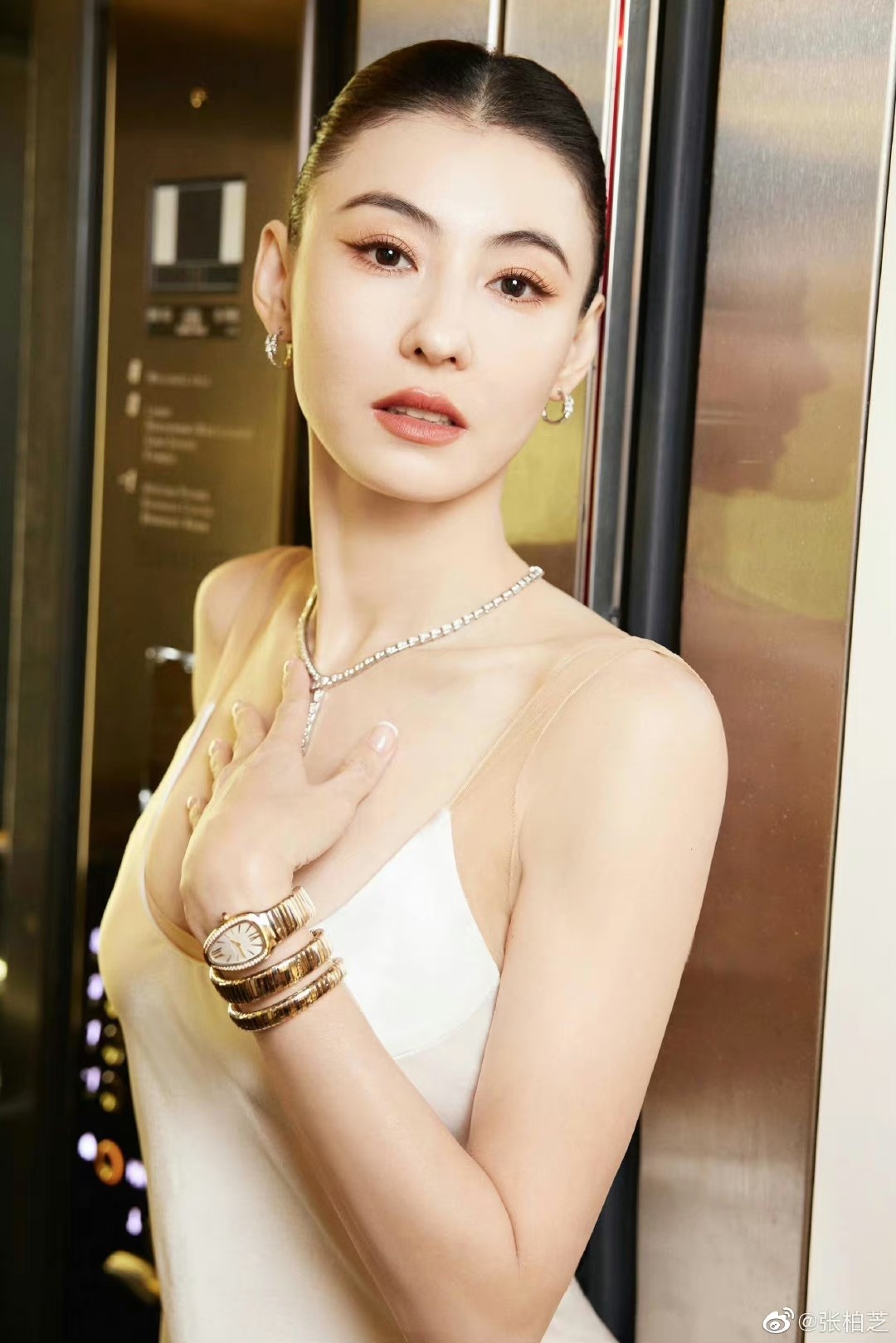 Truong Ba Chi sac voc anh 7