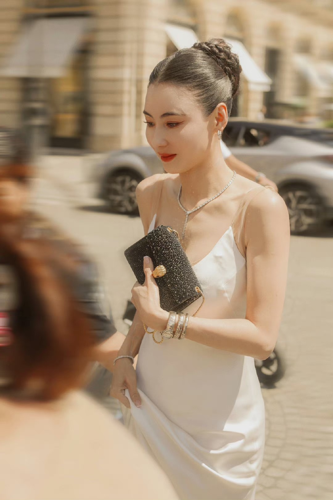 Truong Ba Chi sac voc anh 1