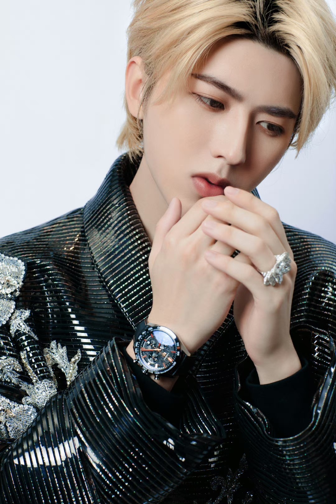 Thai Tu Khon tai san anh 1