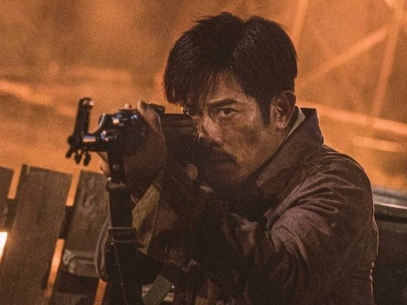 Quach Phu Thanh duoc cam AK47 that trong 'bom tan' 38 trieu USD hinh anh