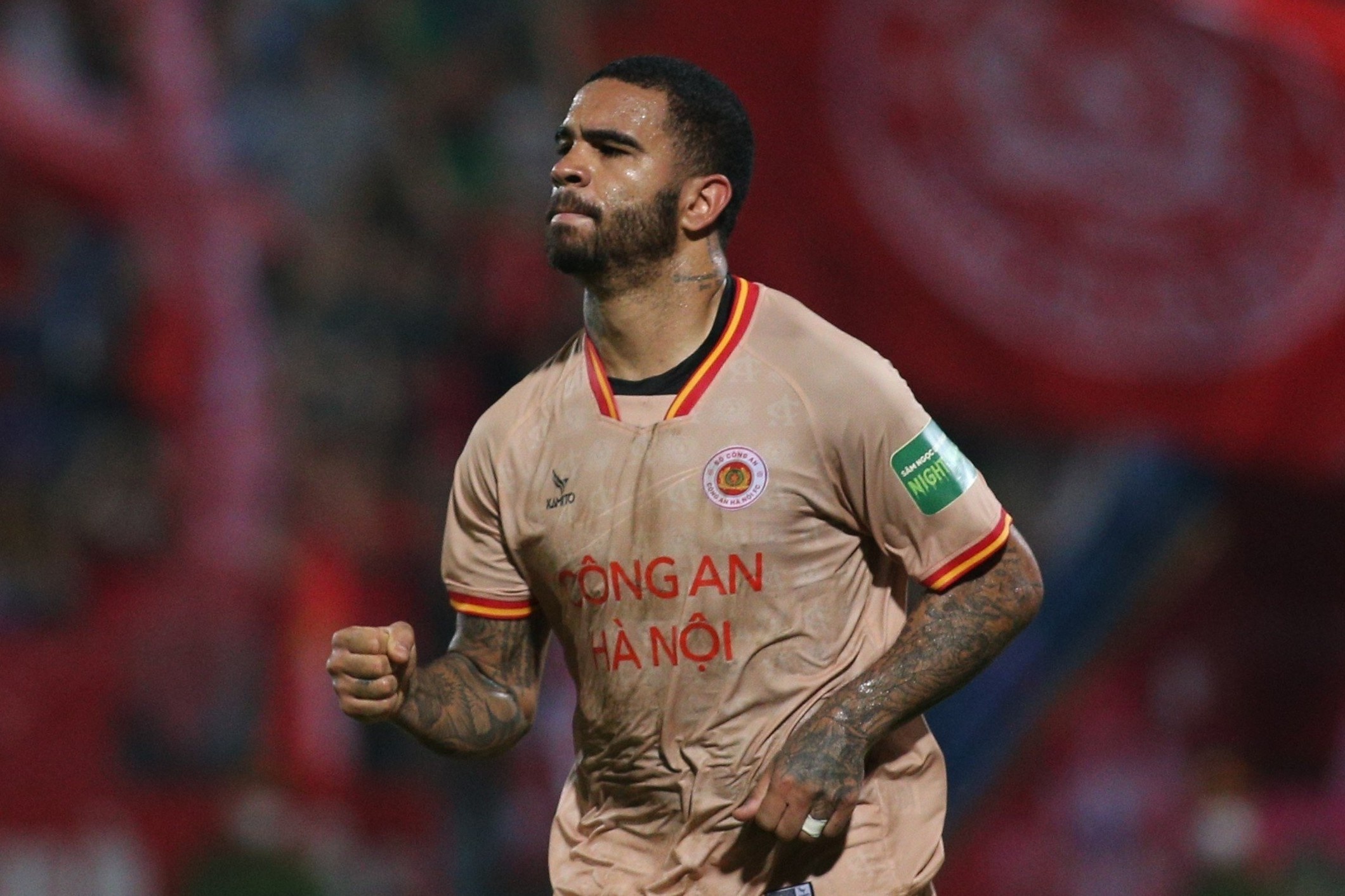 CLB CAHN de bep Nam Dinh hinh anh