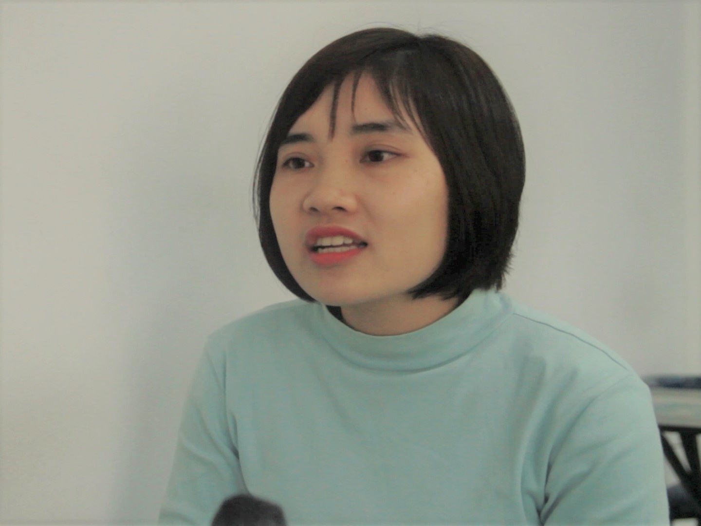 Quay quan ao mien phi cho nguoi ngheo anh 2