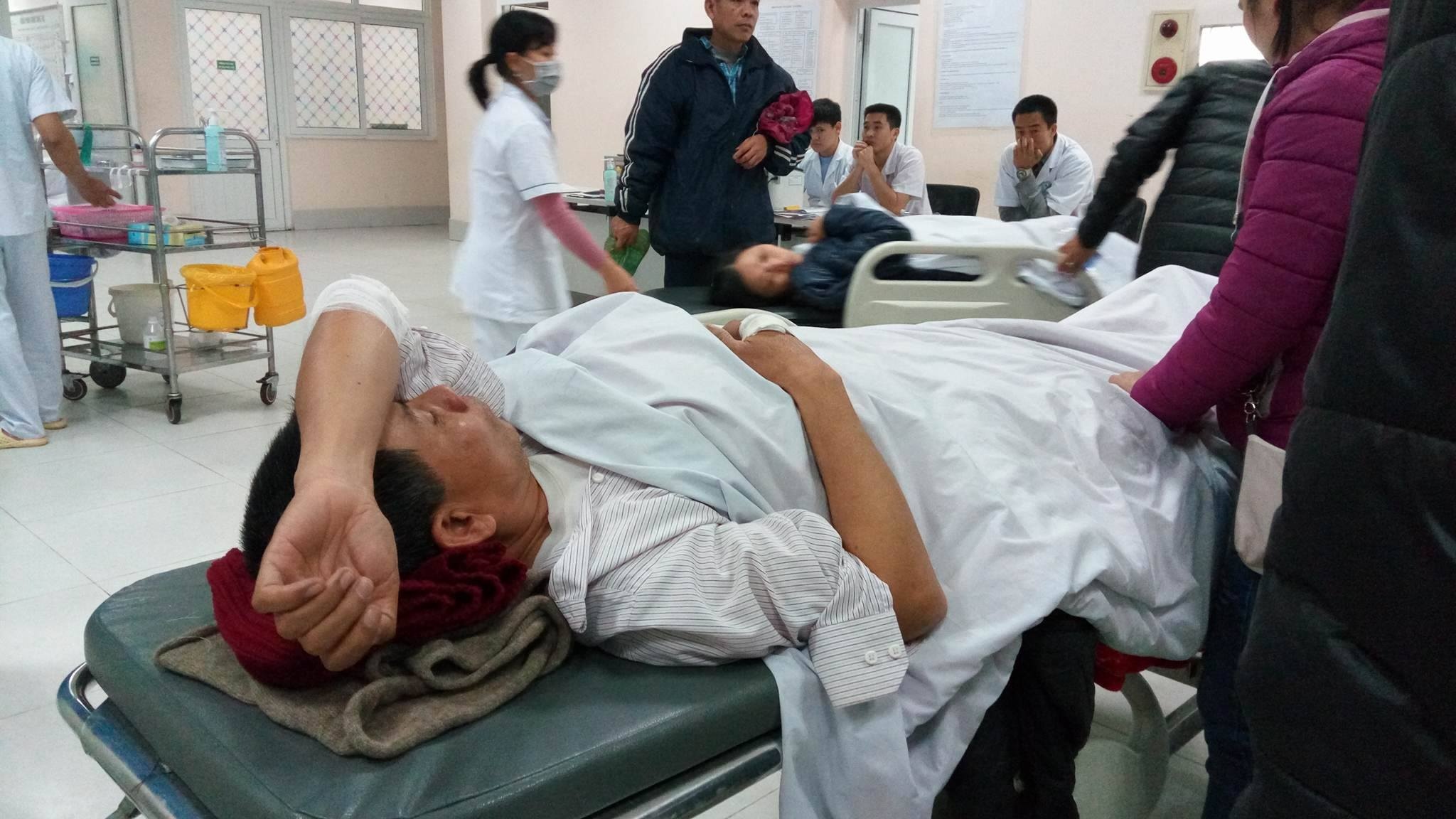 oto tong hang loat xe may anh 1