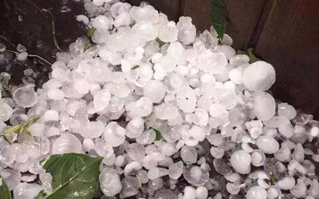 Canh bao mua da, dong set tren dien rong hinh anh