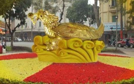 ‘De xuat duc tuong rua ho Guom 10 tan la qua pho truong va loe loet' hinh anh