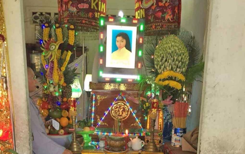 Nguoi dan ong phe ma tuy dam chet tinh cu hinh anh