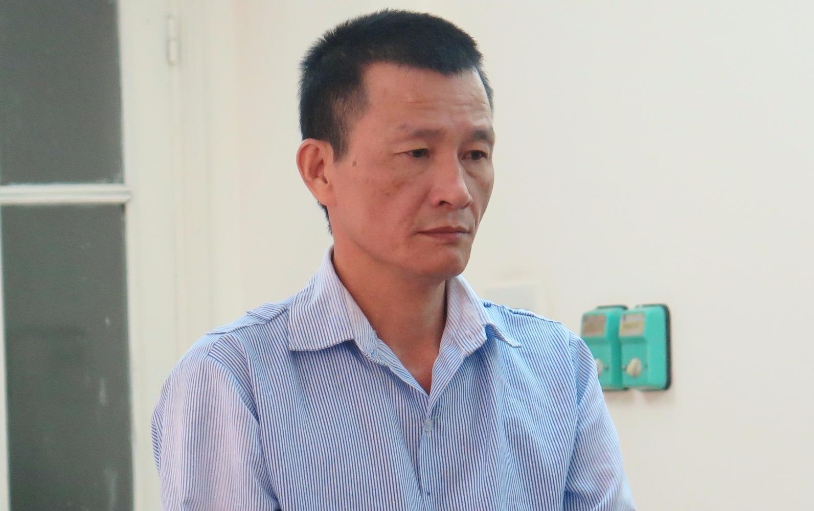 Pham toi giet nguoi sau khi duoi bat ke trom xe cua vo hinh anh