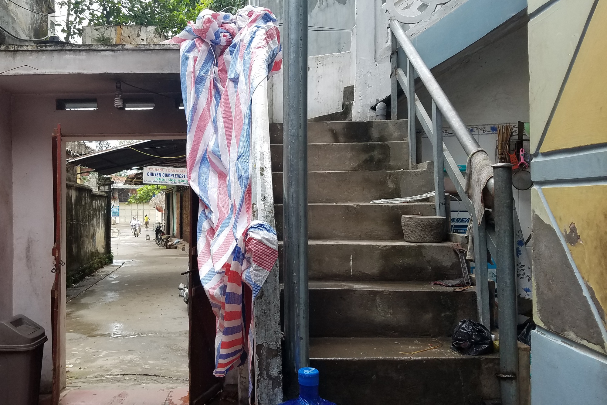 Sat hai be trai 35 ngay tuoi anh 2