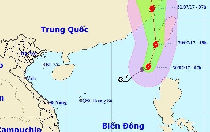 Bao so 5 huong vao Trung Quoc, Bac Bo nang nong gan 38 do C hinh anh