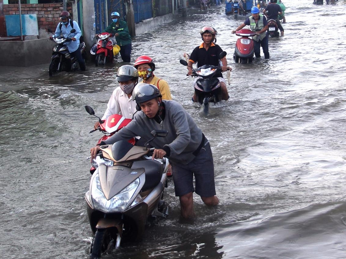 Thoi tiet ngay 7/12: Sai Gon sang se lanh, toi nguy co ngap hinh anh