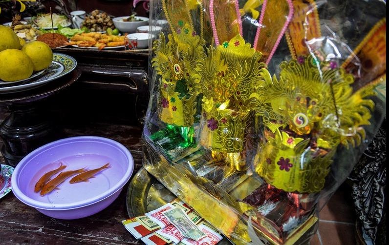 Tuc cung tien ong Cong ong Tao co y nghia gi? hinh anh