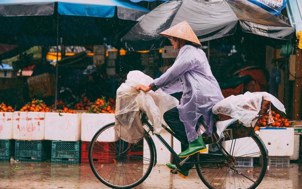 Khong khi lanh tang cuong, Bac va Trung Bo mua ret suot tuan hinh anh