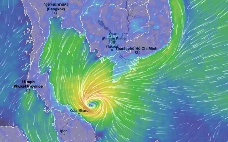 Bao Pabuk tang toc khi cach dat lien mui Ca Mau 250 km hinh anh