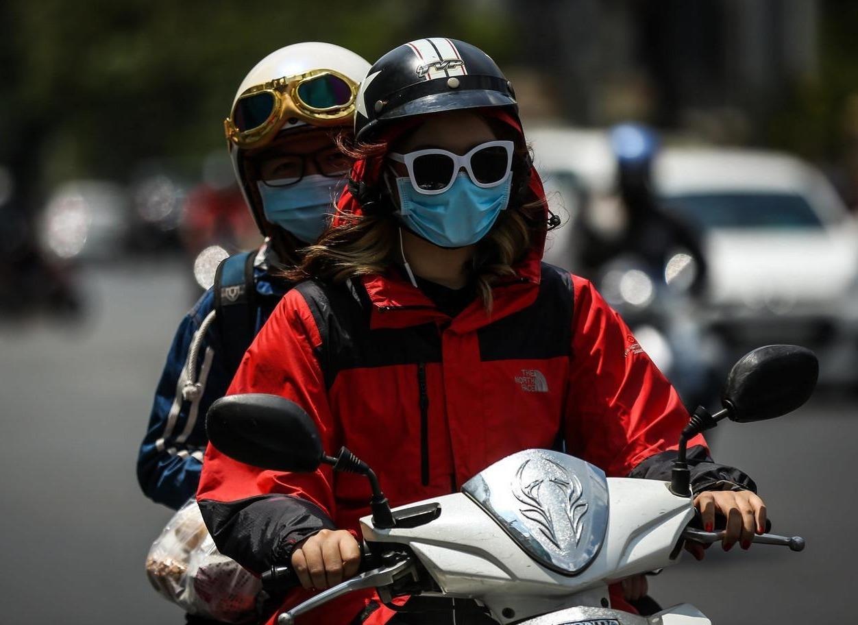 Nang nong gay gat 40 do C tro lai Bac va Trung Bo hinh anh